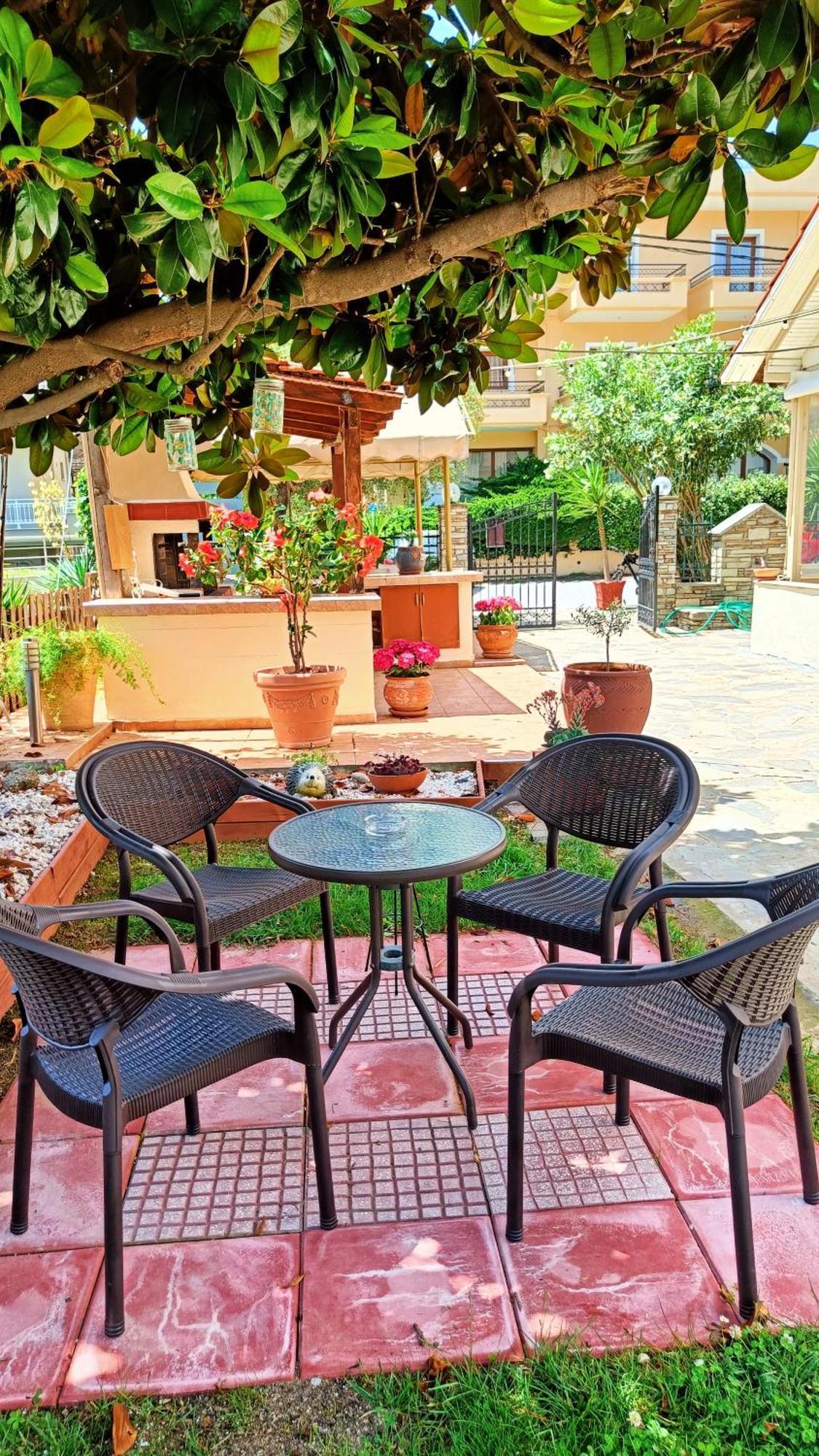 Garden House Katerina Aparthotel Leptokarya  Exterior photo